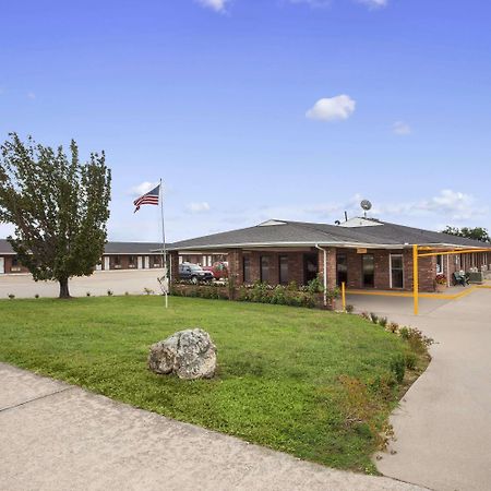Motel Super 8 By Wyndham Henryetta Esterno foto